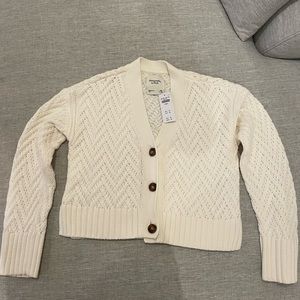 XS Abercrombie Cardigan
